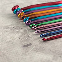 Набор алюминиевых крючков для вязания 12 шт (2-8мм)