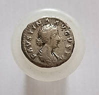 Денарий Фаустина младшая 120-175 гг. Серебро 3,1 г