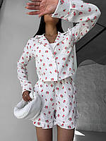 Женская муслиновая пижама с шортами Молочный с красными сердцами 42/44, Белый с цветами