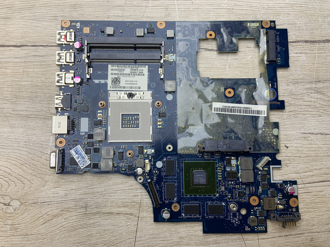 Материнська плата Lenovo G780 QIWG7 LA-7983P Rev: 1.0 (Socket G3, HM76, N13P-GLR-A1, 2XDDR3) Використовується #