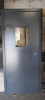 Недорогая металлическая дверь со стеклопакетом для офиса, магазина, склада, подьезда многоквартирных домов