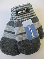 Подвійні рукавиці зі шнурком.