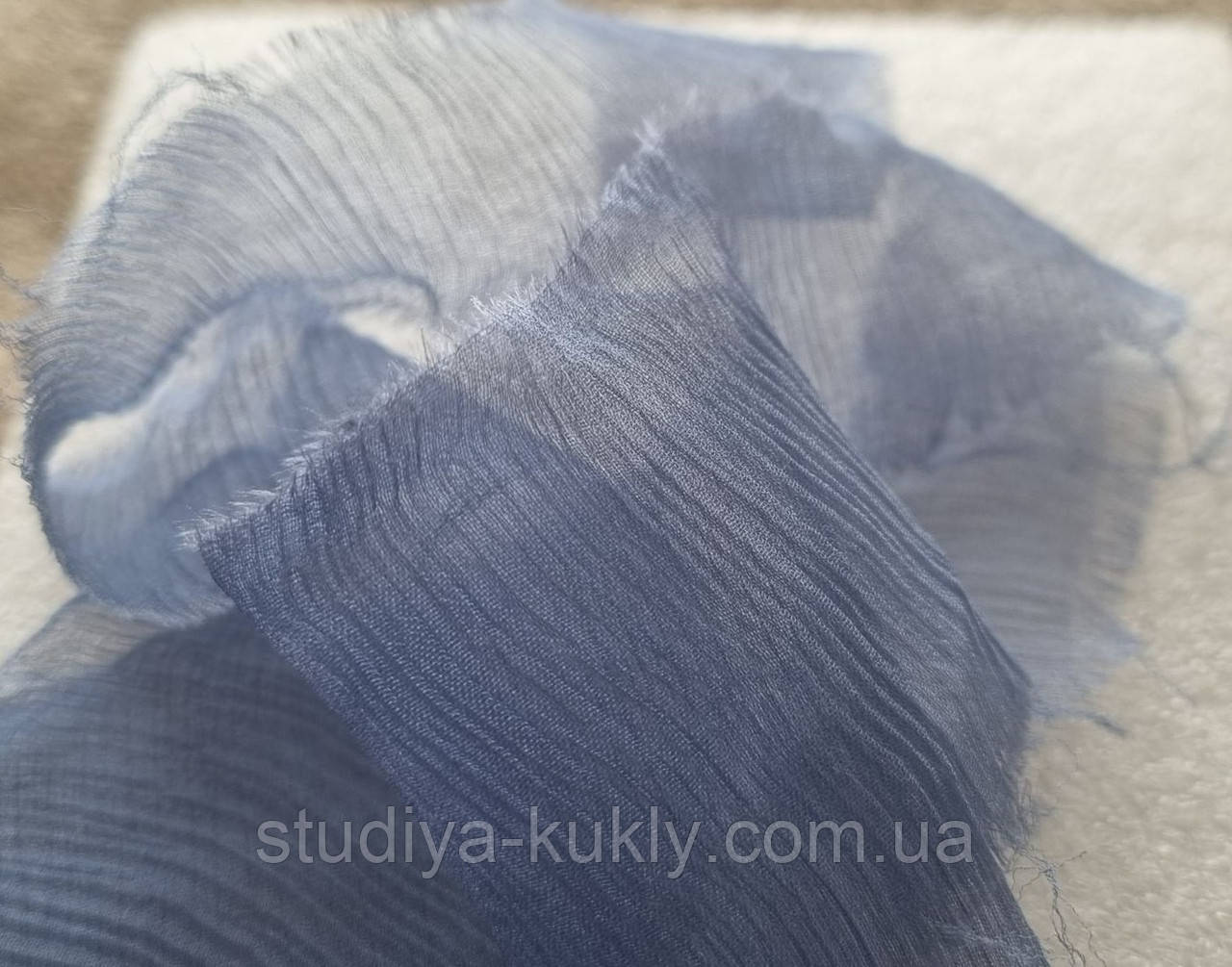 Тончайшая лента из натурального жатого шелка, цвет серо- синий. Ширина 2 см. Цена указана за 1.3 м - фото 1 - id-p2213531534