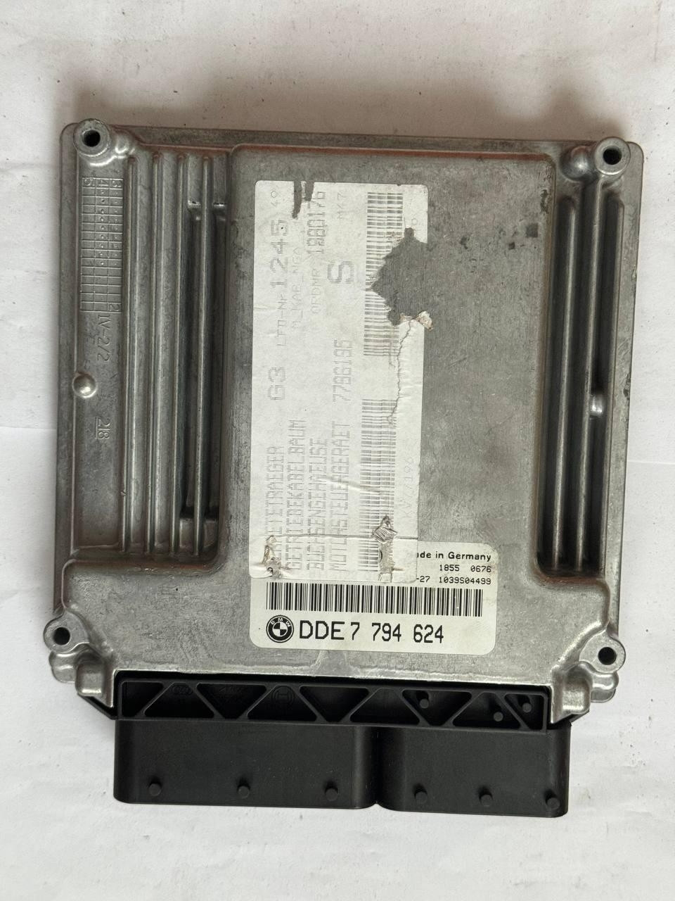 Електронний блок керування BMW E46 Bosch 7 794 624 / 7794624 / 109S04499 / 7796195