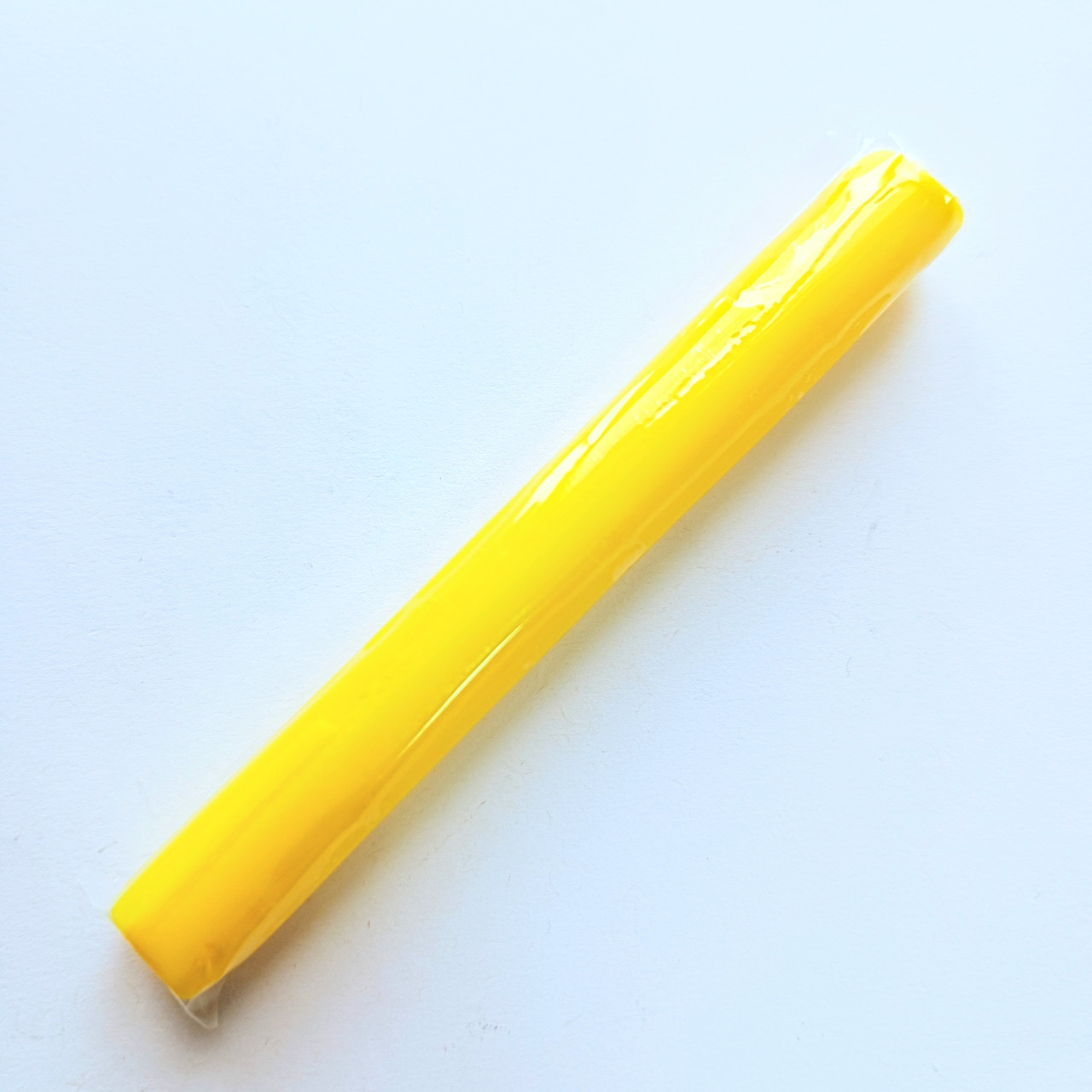Полимерная глина Пластишка Пластика запекаемая палочка 17 грамм Желтый G 0105 - фото 1 - id-p35228482