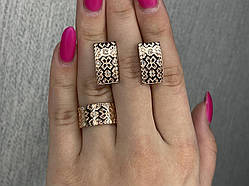 Набір орнамент сережки та каблучка у позолоті