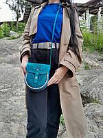 Маленька шкіряна сумка ручної роботи "Дубочок", бірюзова сумка, сумочка через плече бірюзового кольору