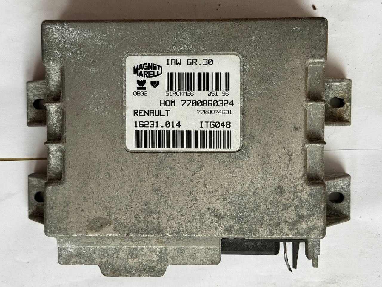 Електронний блок керування Renault Magneti Marelli IAW 6R.30 / IAW6R30 / 7700860324 / 16231.014 / 16231014