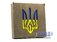 Флаг Украины из прокатного атласа в подарочной коробке "Трезубец"