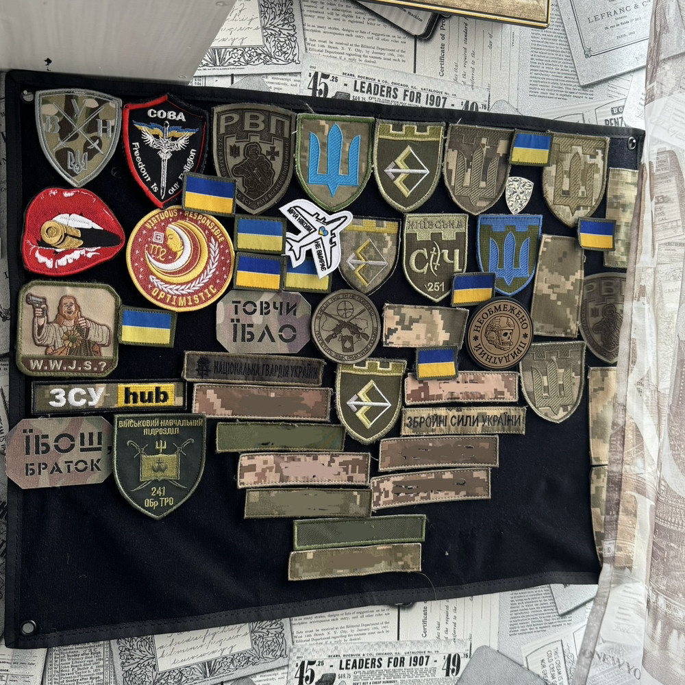 Панель для шевронів патчів і нашивок — стенд для шевронів, патч-бонд велка панель для знаків відмінності