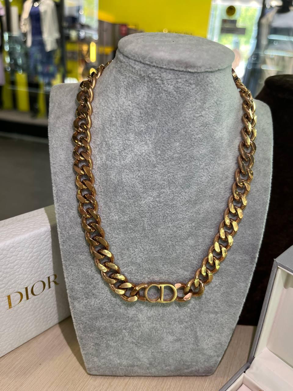 Діор кольє  / Dior