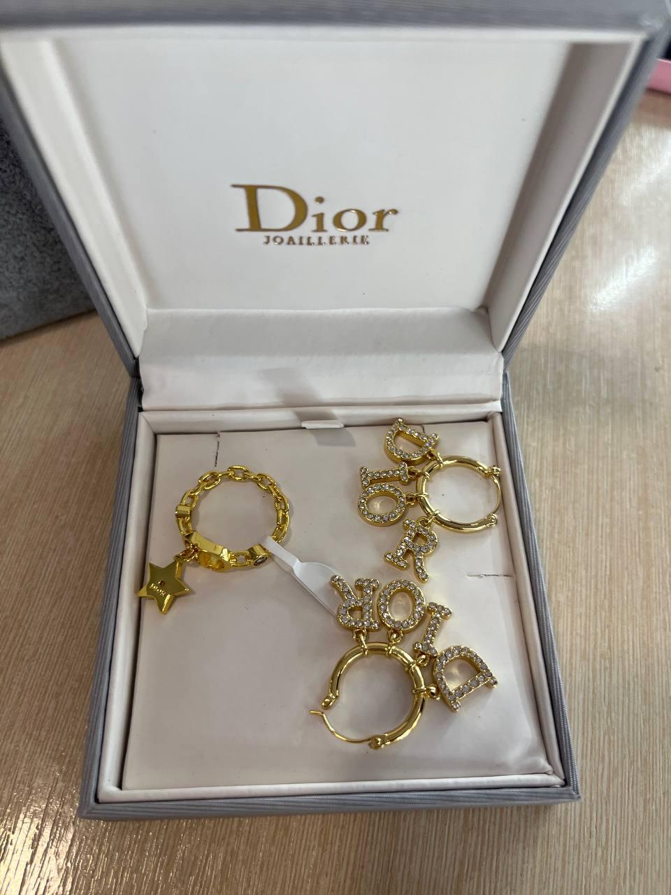 Діор  каблучка / Dior