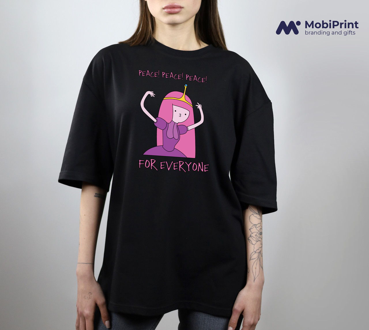 Футболка унісекс оверсайз з принтом Принцеса бубльгум (Princess Bubblegum) чорна