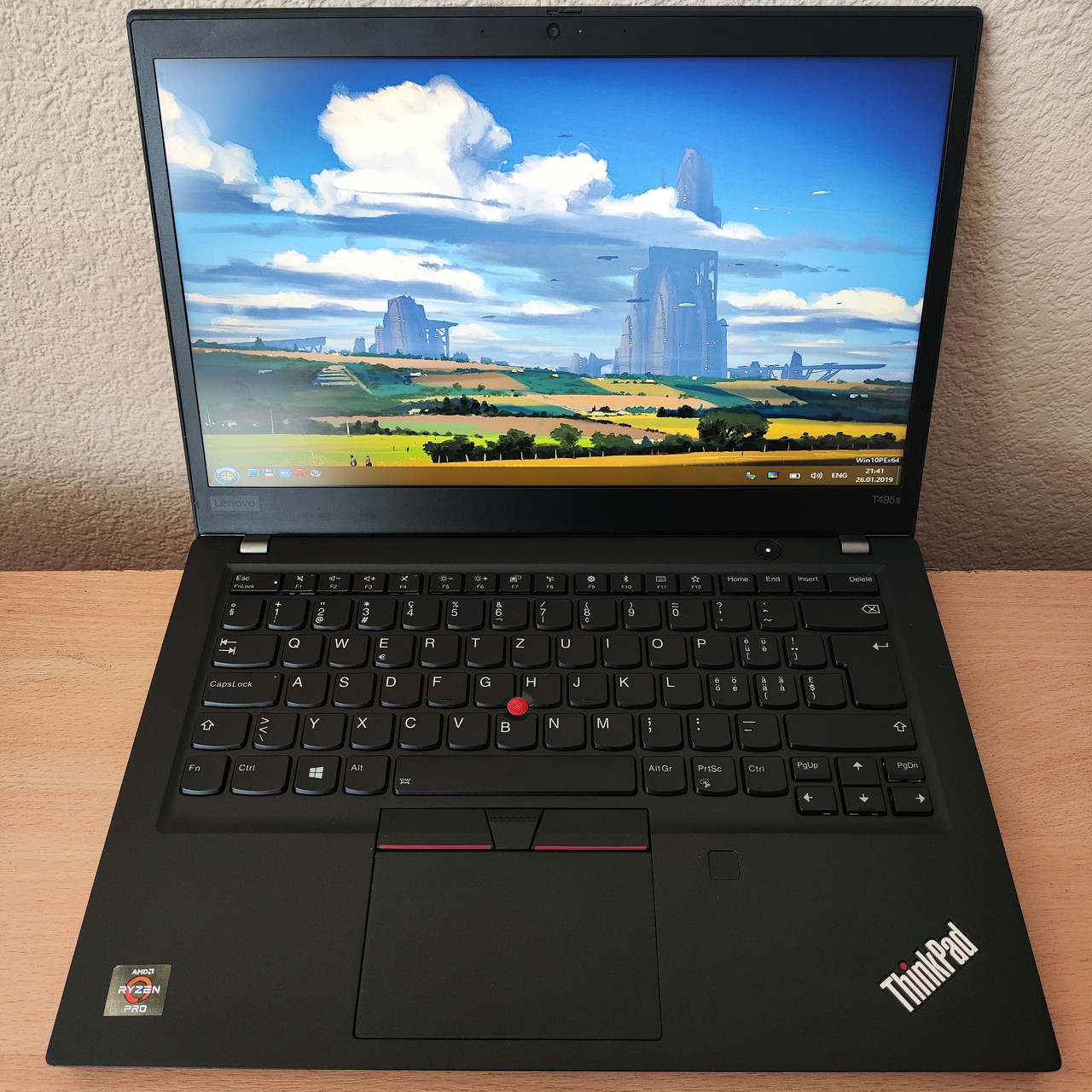 Ноутбук LENOVO ThinkPad T495s 14” FHD/IPS ТАЧ Ryzen 5 PRO 3500U 4 ядра/16Gb DDR4/SSD 256 Gb/AMD Radeon Vega 8 Graphics