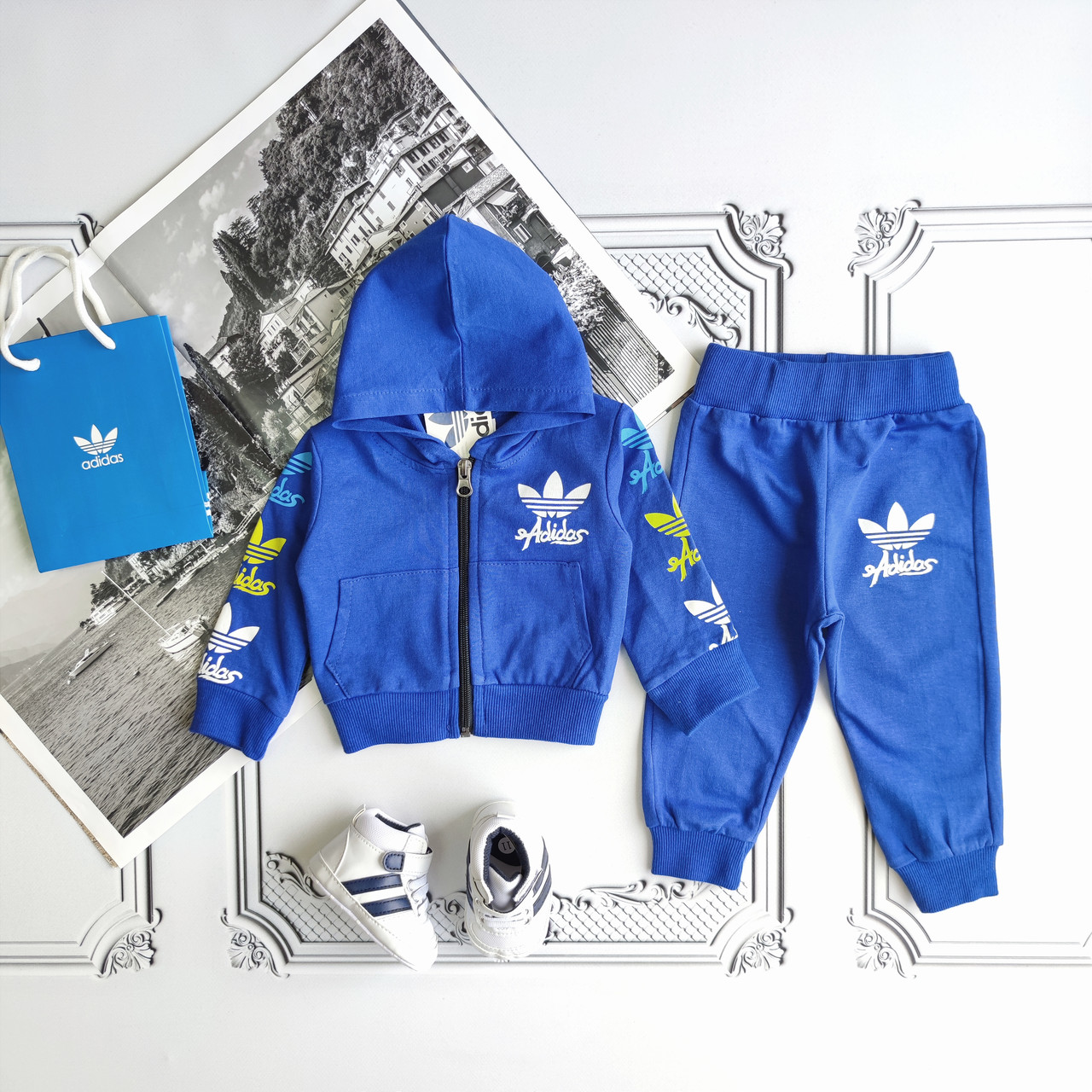 Adidas bambino 28 hotsell