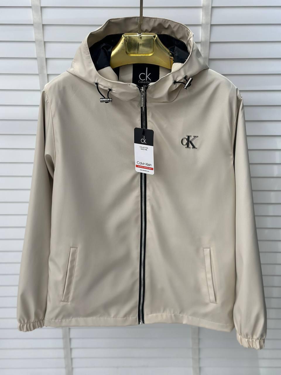 Чоловіча куртка вітровка CALVIN KLEIN D12046 бежева