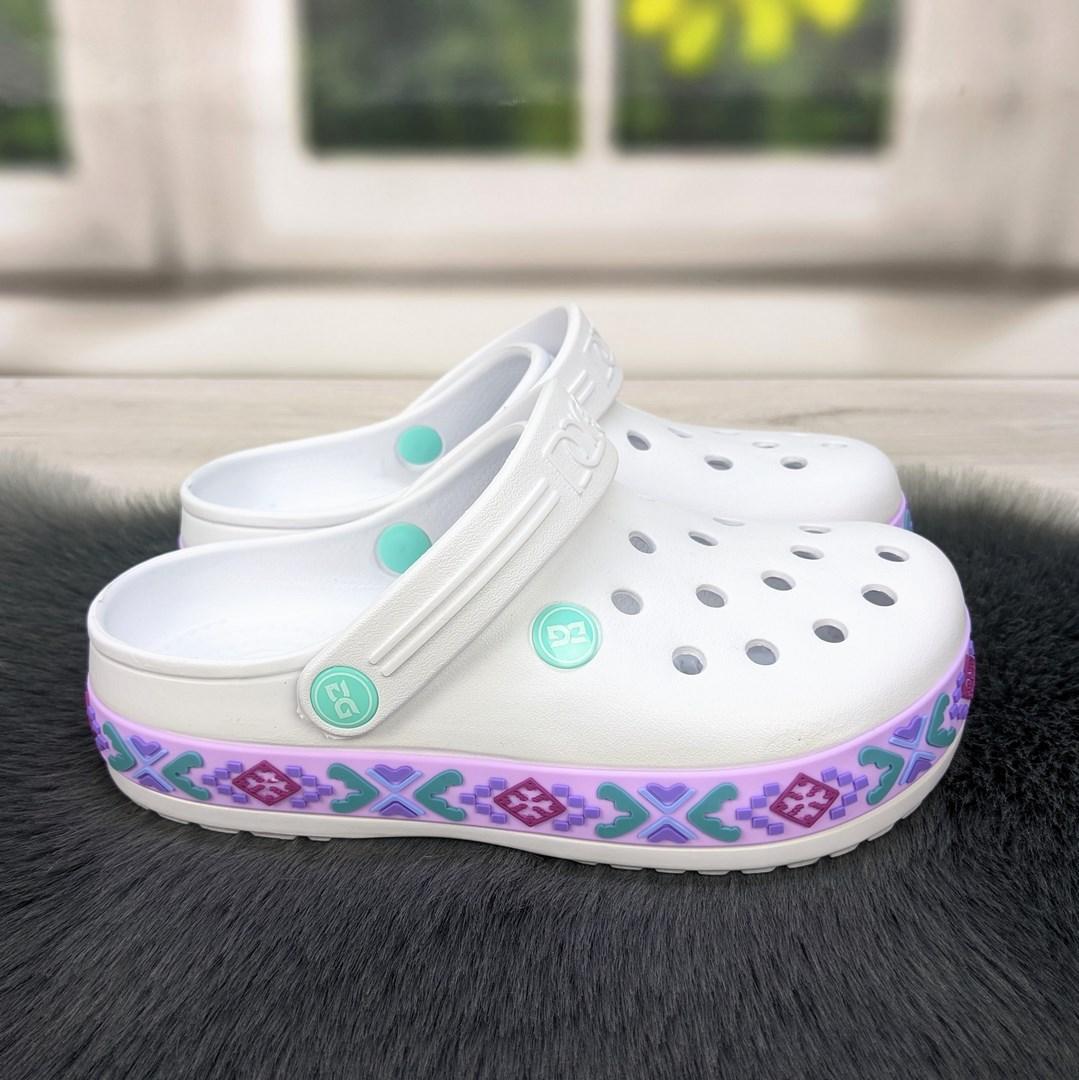 Сабо крокси жіночі білі з фіолетовим візерунком вишиванка Даго Стиль 2494_2, фото 1