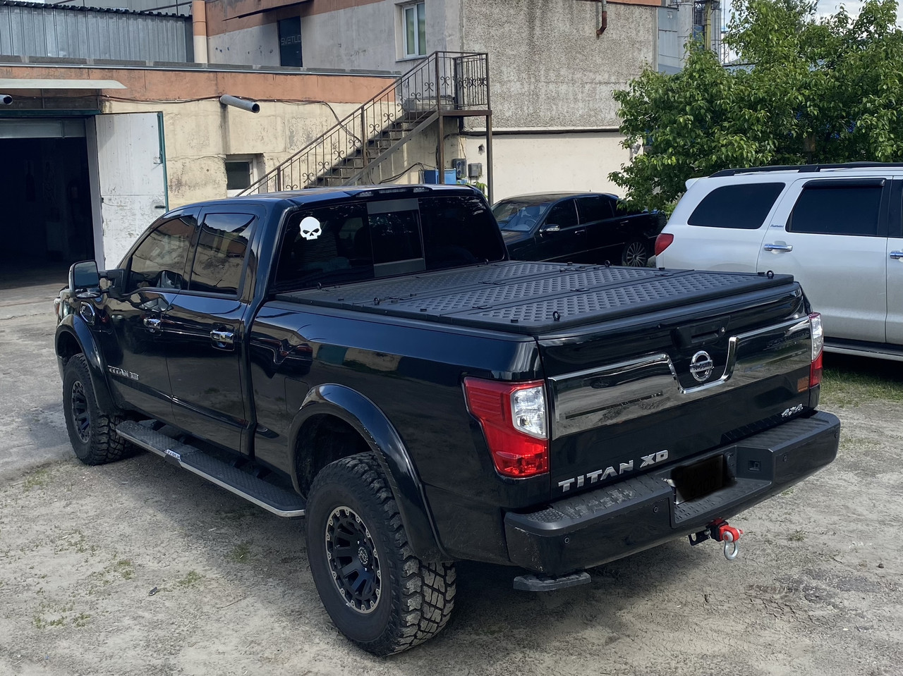 Кришка кузова для Nissan Titan/ Ніссан Титан пікапа. Алюмінієва кришка багажника кузова на пікап,виробництво