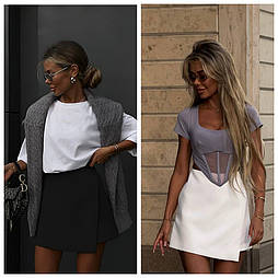 Стильна та зручна спідниця-шорти