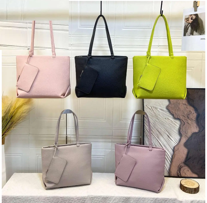 Сумочка жіноча шапер 35*29 см на блискавці з гаманцем зі штучної шкіри в різних кольорах Liza, фото 1