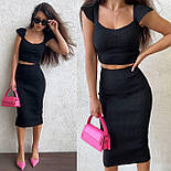 Костюм машинного в'язання рубчик топ і спідниця міді з розрізом, фото 3