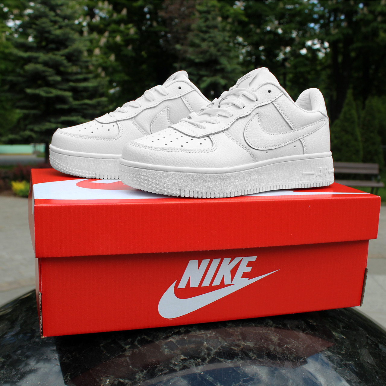 SALE Жіночі Кросівки Nike Air Force білі
