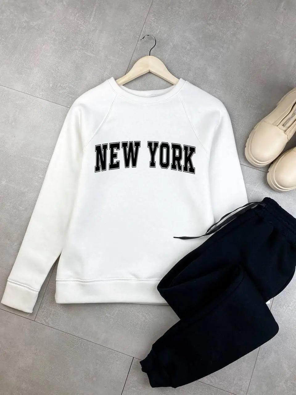 Жіночий модний костюм з принтом NEW YORK