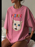 Модная свободная футболка удлиненная оверсайз , невероятно стильная футболка женская розового цвета с принтом