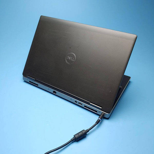 Dell Precision 7540 15.6 1920x1080 i7 9750H 64GB RAM 1000GB SSD Quadro RTX 3000 6GB 2216132092