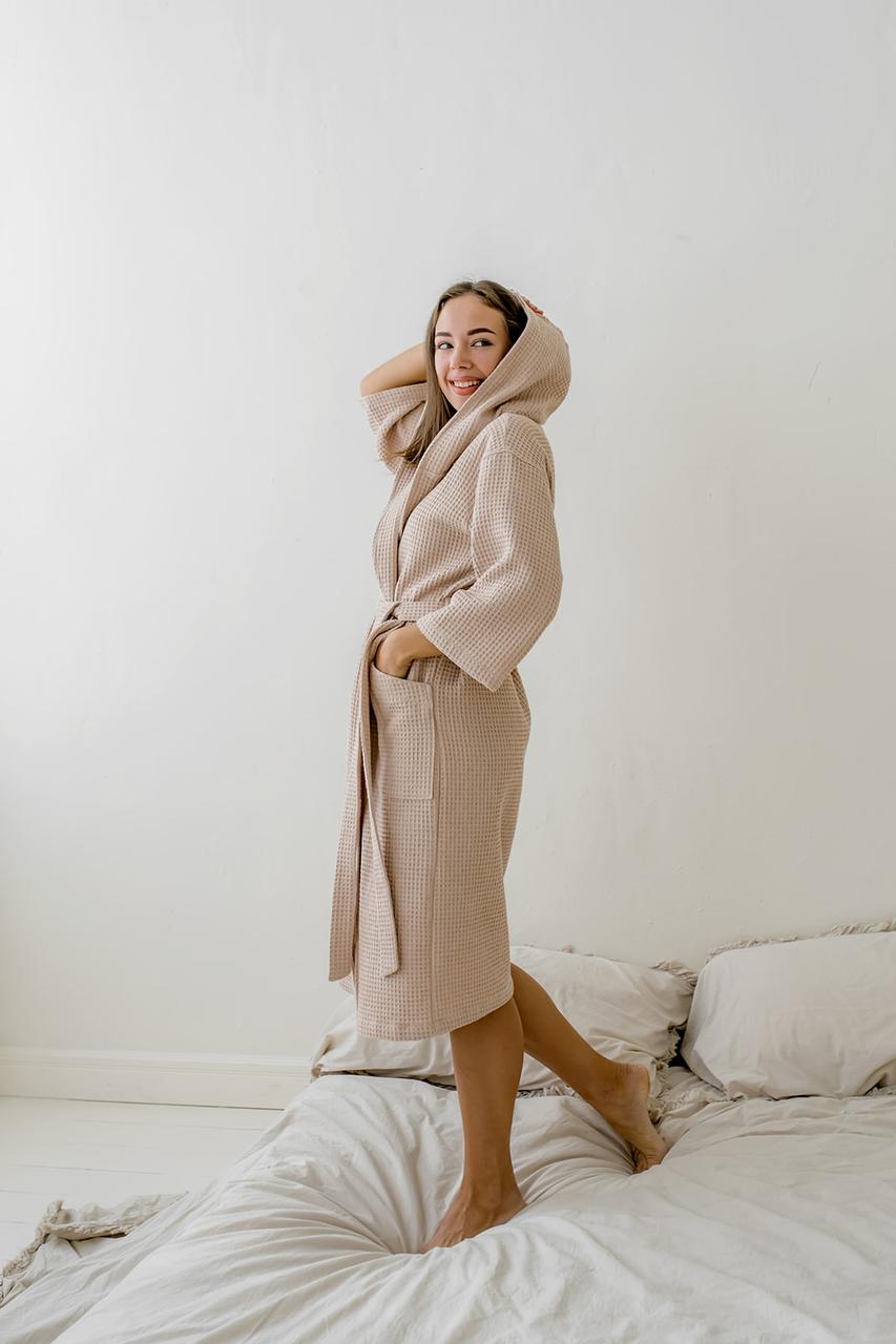 Жіночий халат COSY вафельний з капюшоном, беж