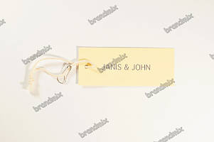 Картонний ярлик