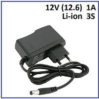 Зарядний пристрій для літієвих акумуляторів Voltronic Li-ion 12V (12.6) 3S 1A штекер 5.5х2.5