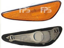 Указатель поворота в бампере Nissan Maxima '00-06 левый, желтый (DEPO) передний