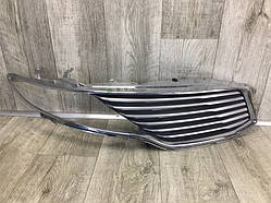 Решітка радіатора Lincoln Mkz 13-20 2.0 С20HDTX 2013 прав. (б/у)