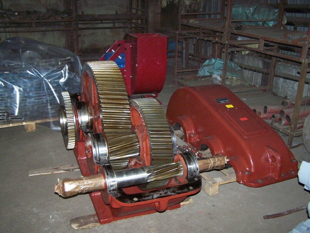 Редуктор РМ-400-25 крановий циліндричний двоступінчатий