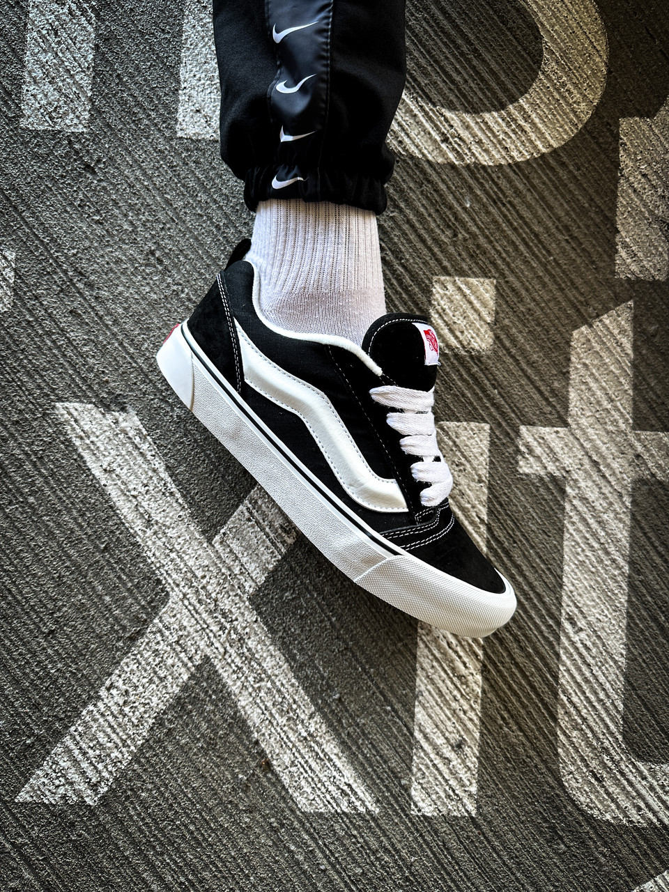 Кеди Vans KNU Skool Black White / Ванс КНУ Скул Чорні з Білим