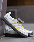 Кросівки жіночі шкіряні Adidas Samba Кросівки адідас білі з жовтими полосками на низькій підошві, фото 4
