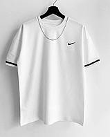 Чоловіча спортивна футболкаа Nike