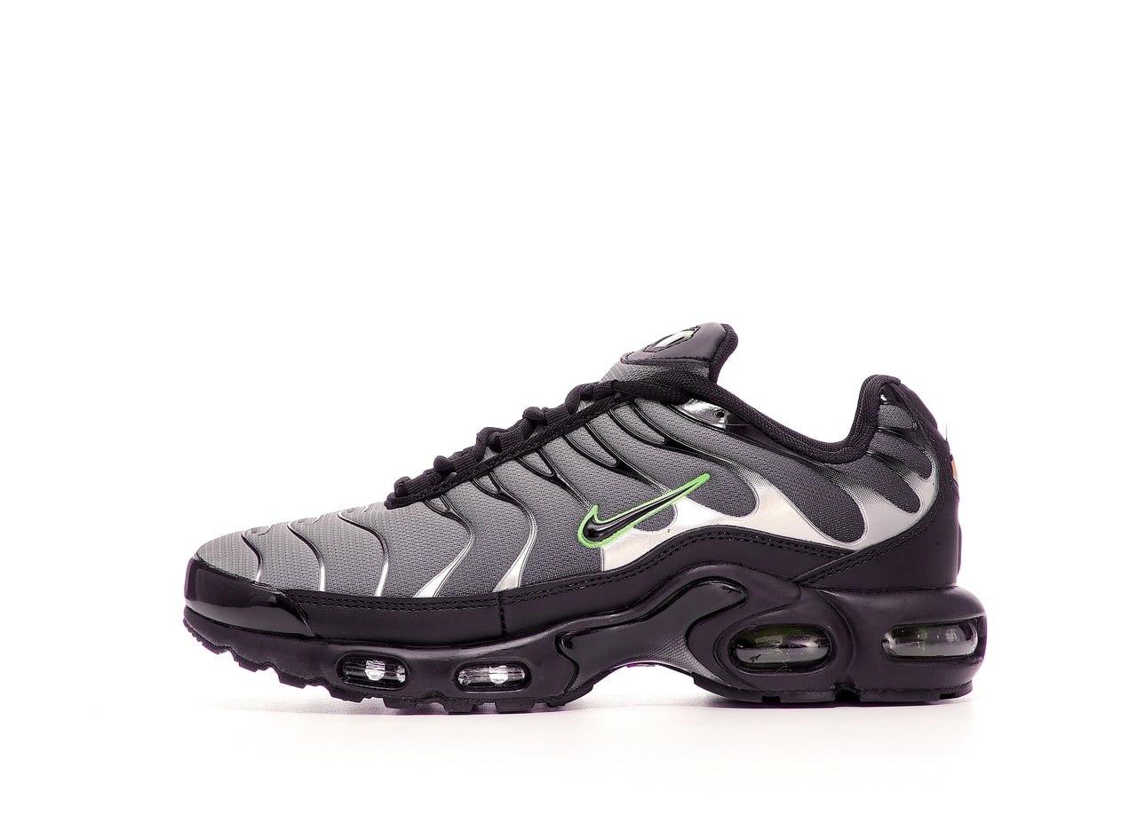 Чоловічі Кросівки Nike Air Max TN Plus Grey Black Green / Найк Аїр Макс ТН Плюс Сірі з Чорним та Зеленим