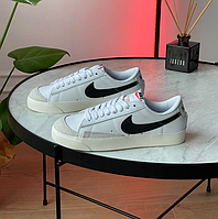 Жіночі кросівки Nike Blazer Low 77 Vintage white Найк Блейзер білі з чорним