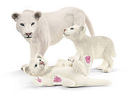 Набор игрушечных фигурок Schleich Львица с детенышами (6903299) 4059433296333