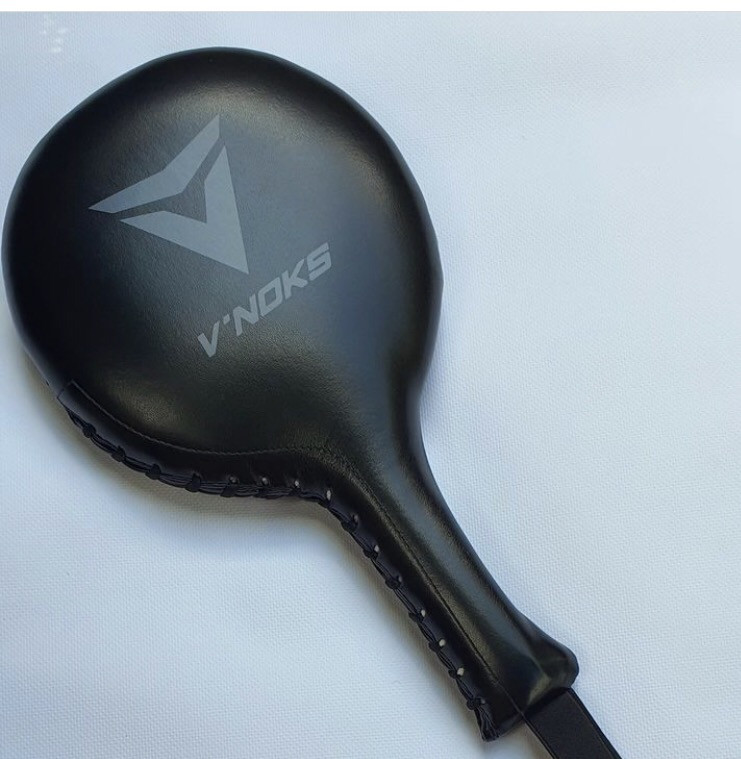 Ракетка для боксу та єдиноборств для відпрацювання ударів V`Noks Primo Air 1 шт боксерська лапа тренувальна