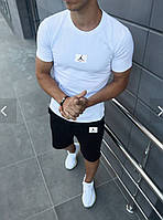 Комплект мужской летний Футболка + Шорты Jordan черно-белый спортивный костюм