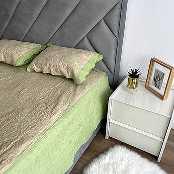 Покривало на ліжко стегане з наволочками двухспальне, кремово-салатового кольору (M9-13-1)