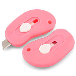 Ніж канцелярський 55х34 мм 1 шт. Рожевий