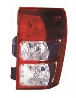 Ліхтар правий Suzuki Grand Vitara 06-14 5 DOOR TYC без ламп