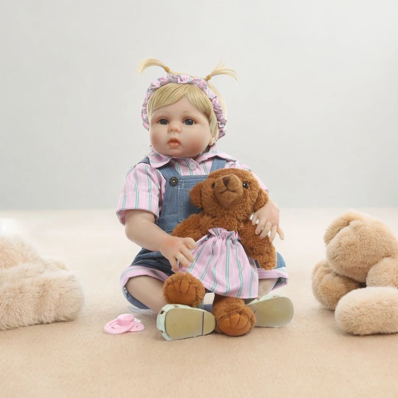 Лялька Реборн дівчинка Софія NPK оригінал 48см, силіконова, можна купати, фото 1