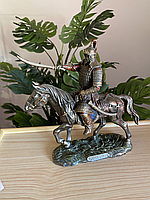 Статуэтка Чингисхан на коне 23,5 см коллекция Veronese (77737A4)