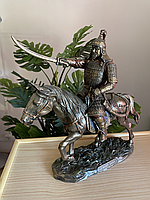 Статуетка Чингісхан на коні 31,5 см колекція Veronese (77688A4)