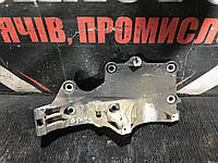 Кронштейн генератора 1.9TDI Volkswagen Golf V/Passat B6/Caddy, Skoda Octavia A5/SuperB 2 03G903143A 7884